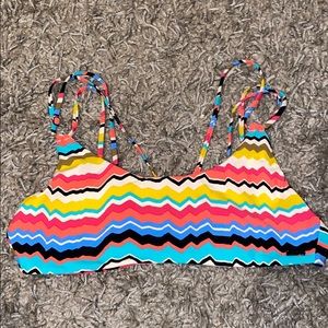 Brand new bikini top! Volcom- strappy back